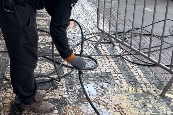 Desentupimento de Esgoto